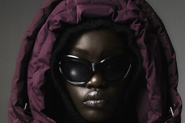 JET SET - The Swiss Chic And Adventurer