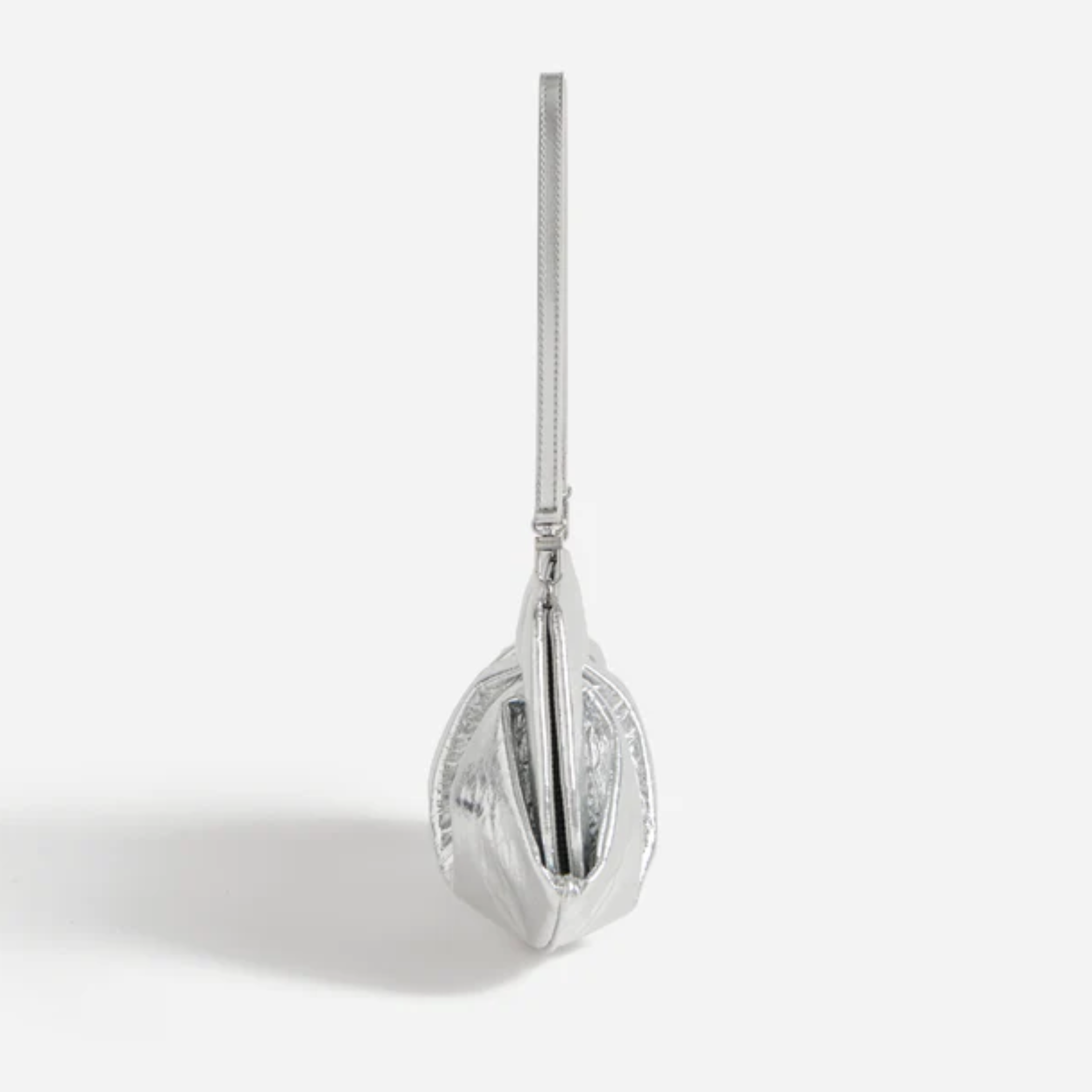 Emera Pineapple - Silver