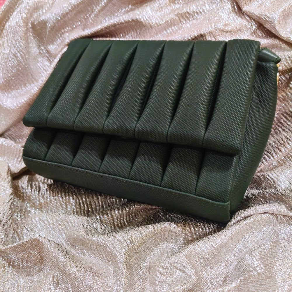 Feronia Canvas Texture Forest Bag