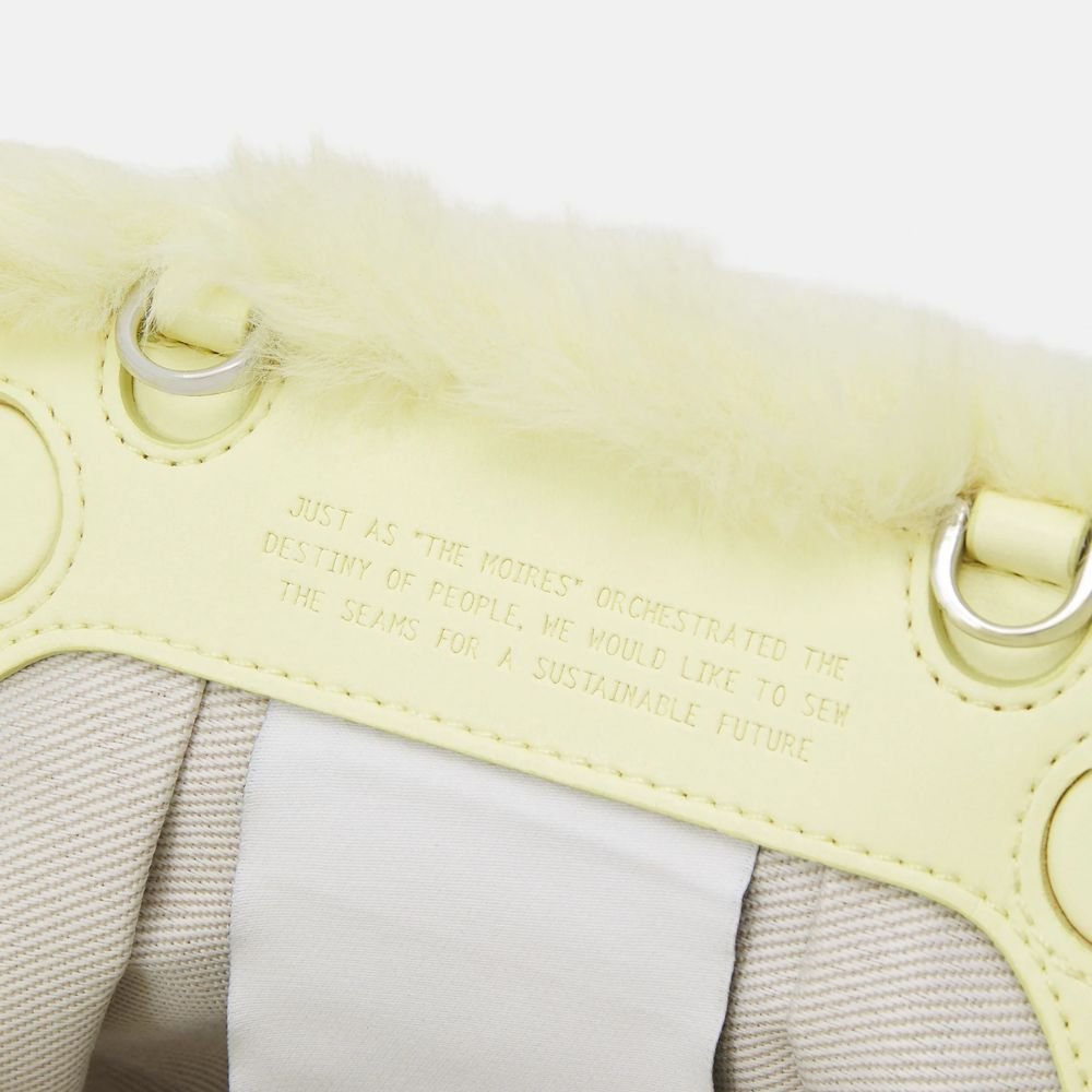 Gea Vanilla Fur Bag