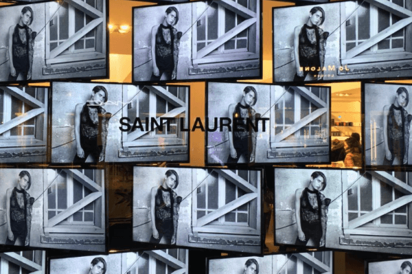 Colette_fashion_saintlaurent_collaboration_vespa_chocolate_bagtag_wallet_makeup_snowboard_logo_headphone_resteraunt_black_punk_7