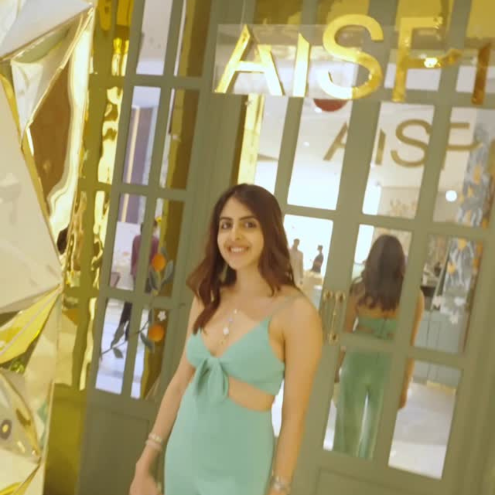 Mahika Thakur in AiSPi at The Golden Hour Event at Jio World Plaza