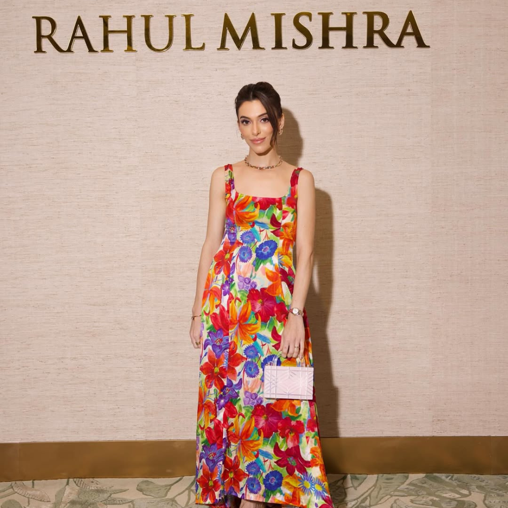 Maia Sethna styled L'afshar bag at Rahul Mishra event
