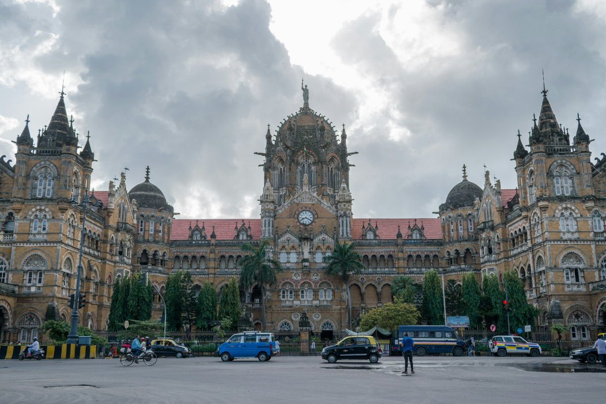AiSPi City Guide :  Slowing Down in Bombay with Simran Chhada
