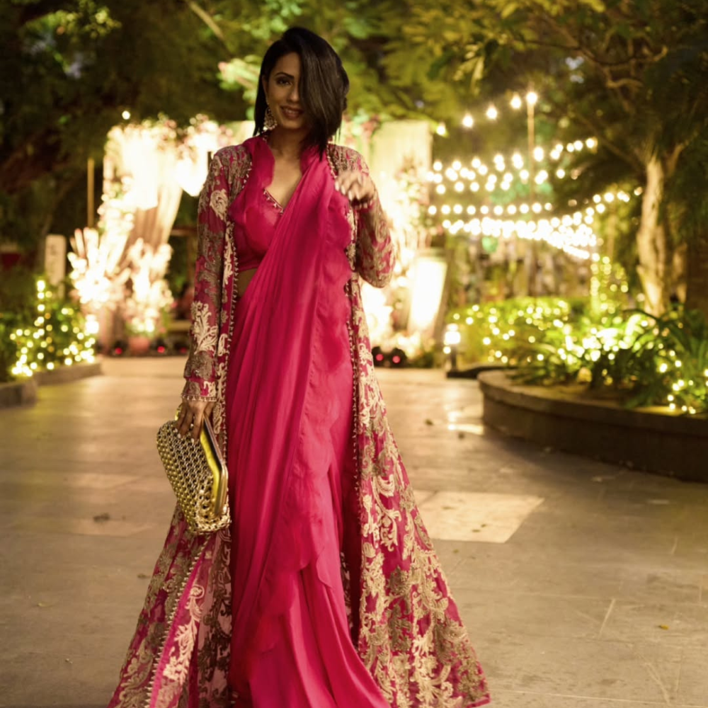 Pavitra Sagar styled Themoire bag at a wedding