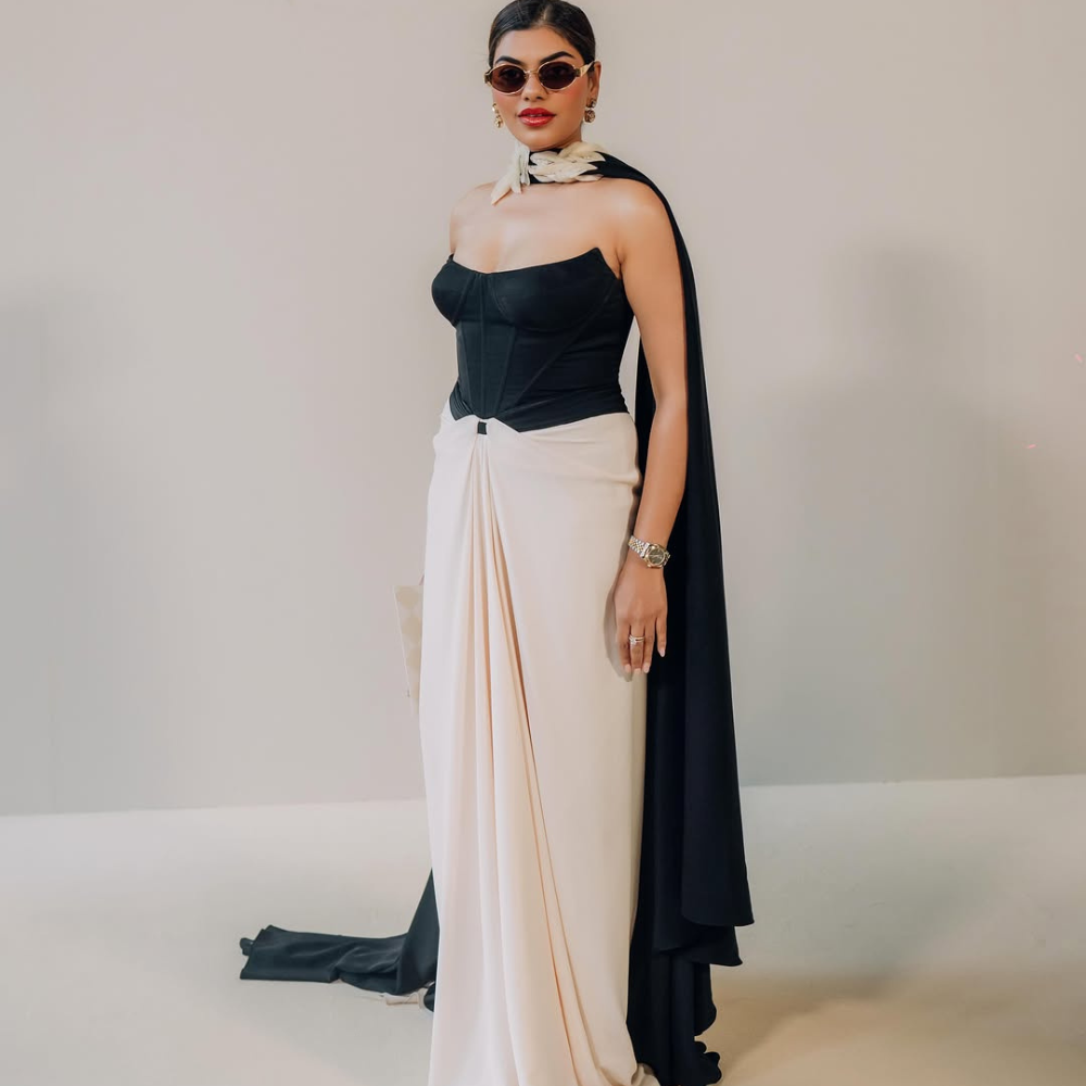 Vaishali Jain carried L'afshar bag