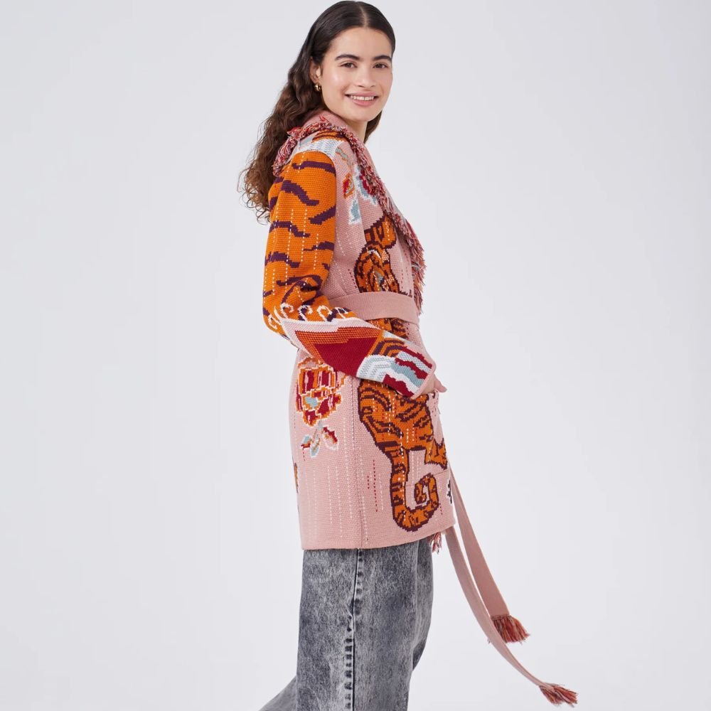 Merino Jacquard Short Cardigan Tibetan Tiger - Pink