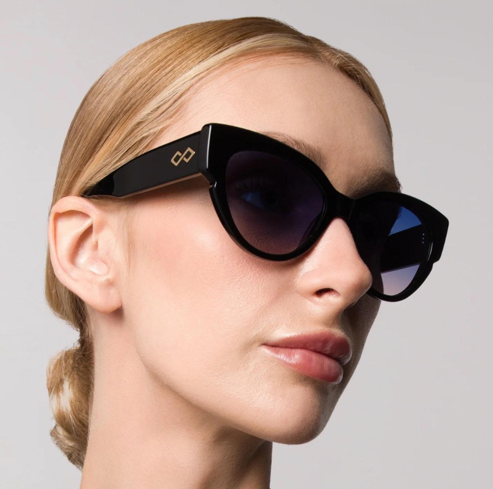 Vogue Sunglasses - Dawn Blue