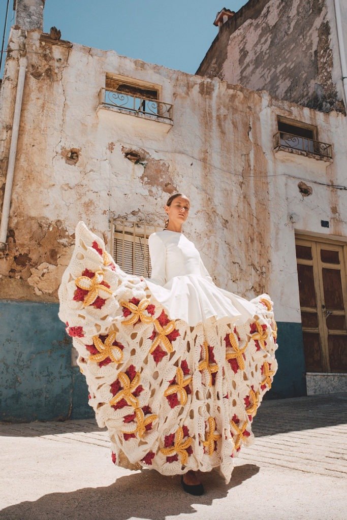 Fair Leandro Cano Gowns